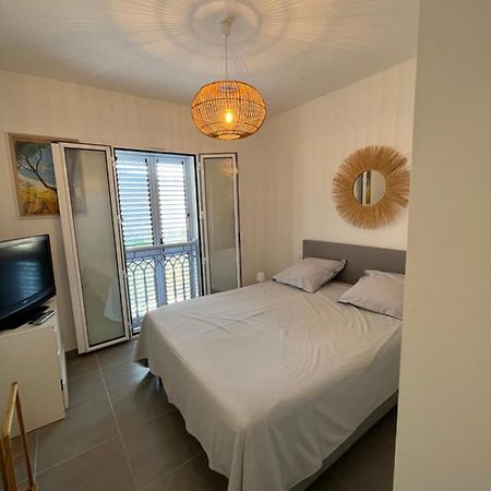 Appart Avec Terrasse Vue Sur Mer Exceptionnelle L'Ile-Rousse  Bagian luar foto