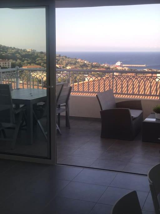 Appart Avec Terrasse Vue Sur Mer Exceptionnelle L'Ile-Rousse  Bagian luar foto